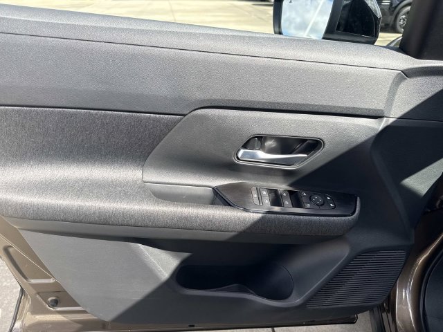 New 2027 Nissan Kicks SV AWD/4WD image 20