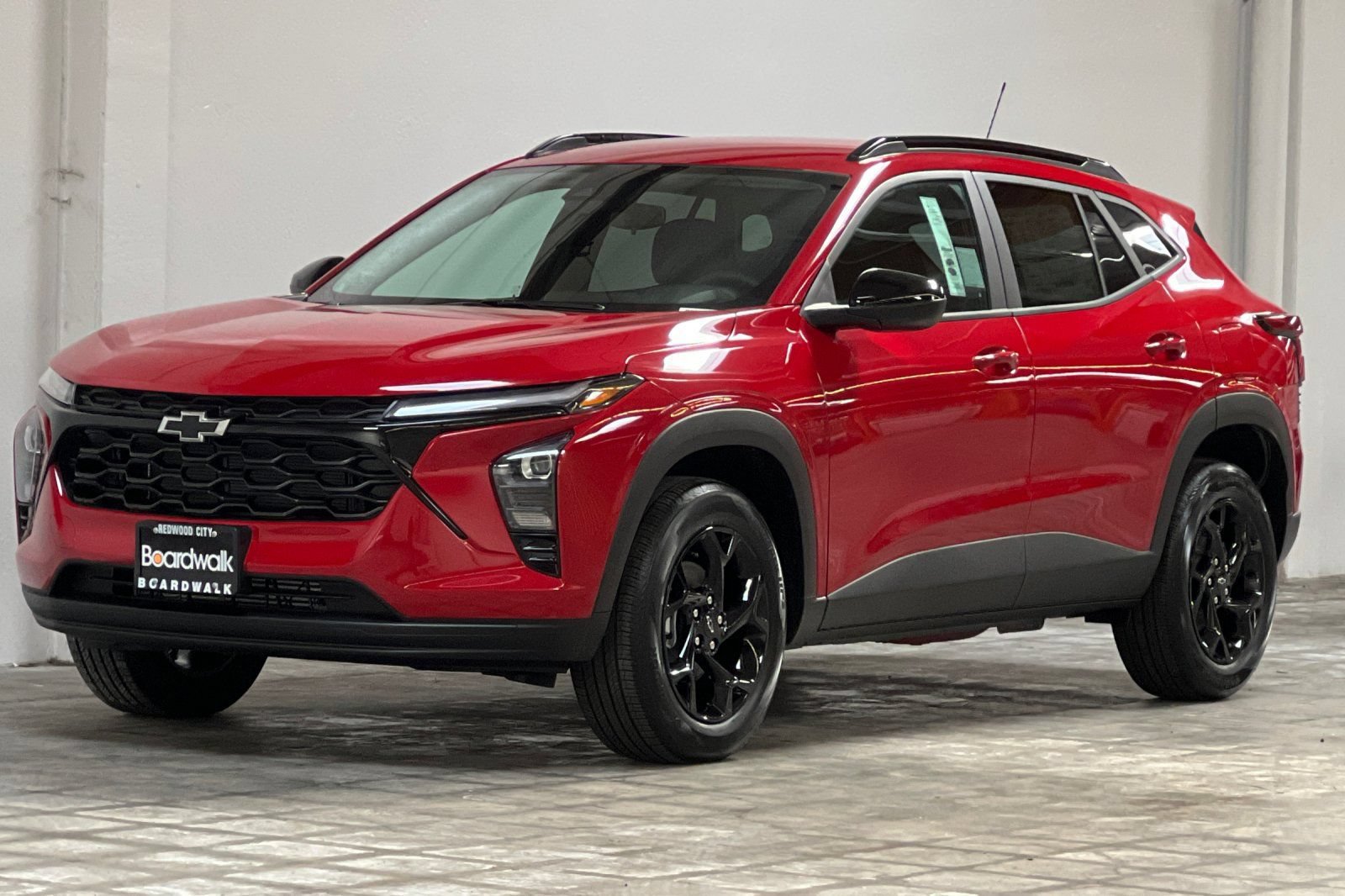 New 2026 Chevrolet Trax LT w/ Midnight Edition FWD image 8