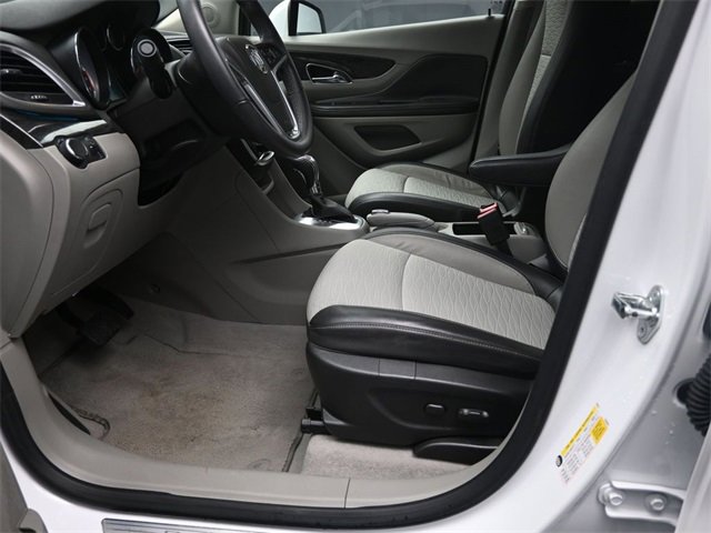 Used 2016 Buick Encore FWD image 18