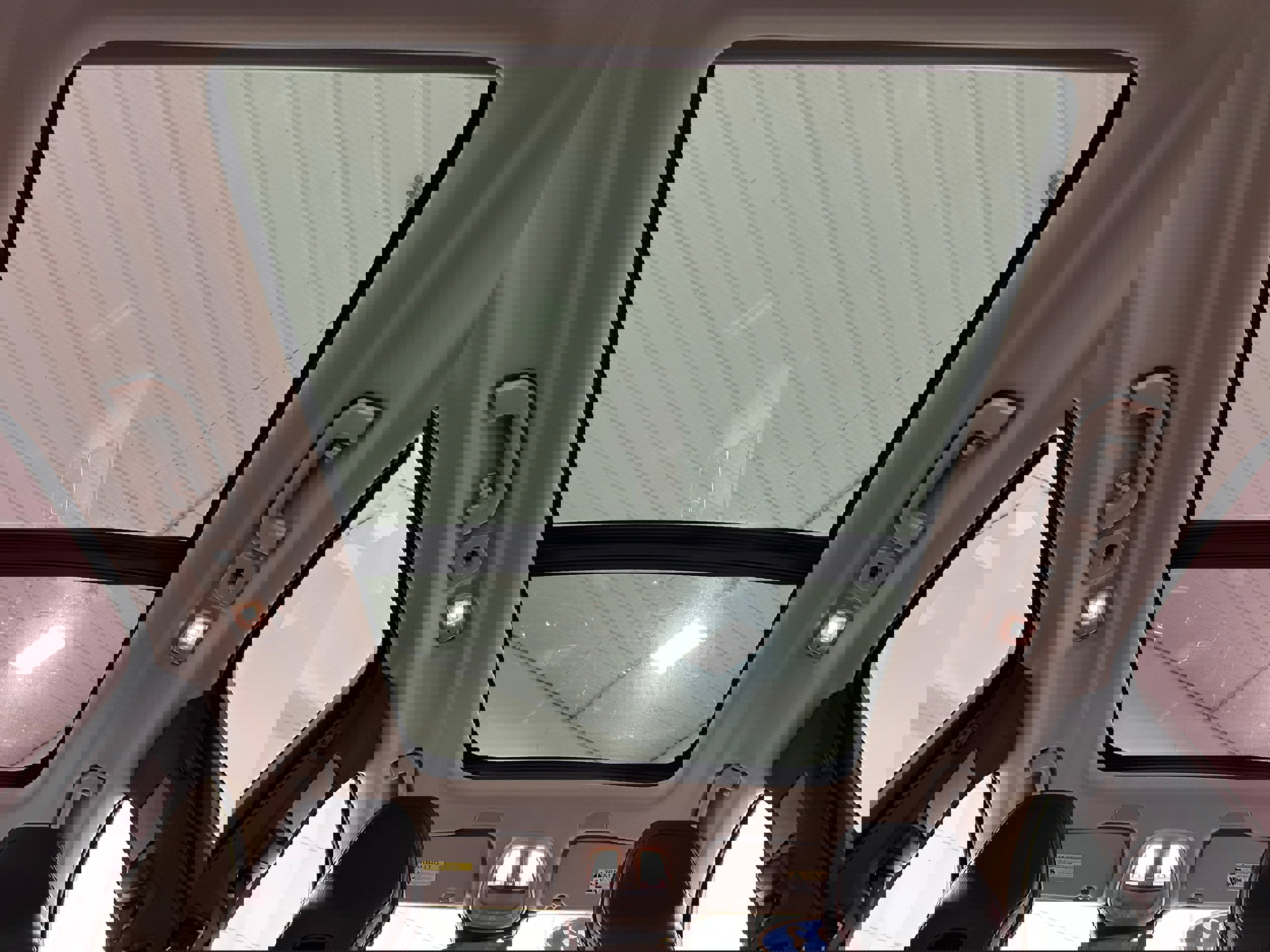 Used 2023 Volvo XC60 B5 Plus image 23