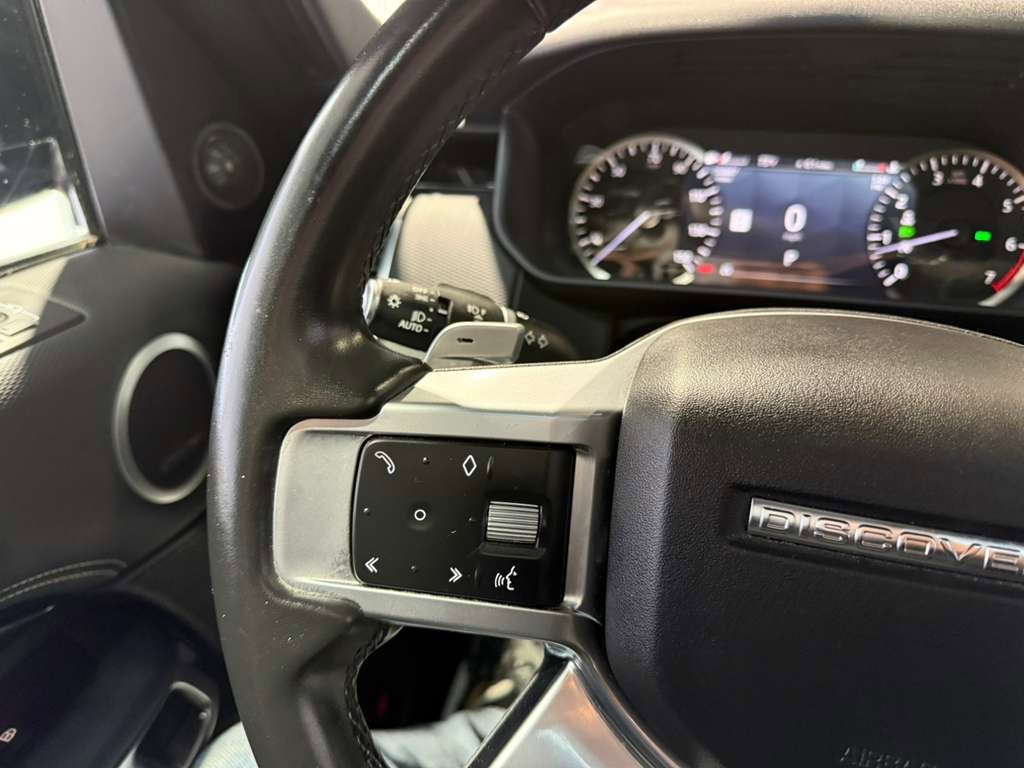 Used 2023 Land Rover Discovery S R-Dynamic AWD/4WD image 13