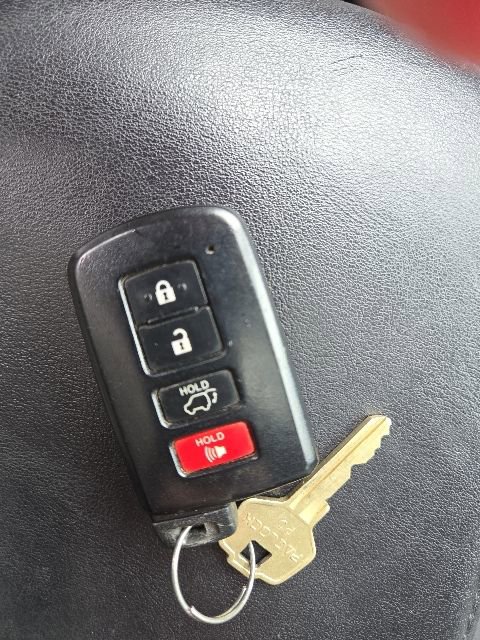 Used 2015 Toyota RAV4 Limited AWD/4WD image 12