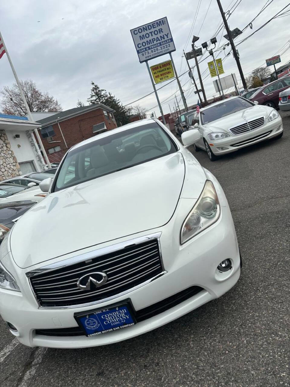 Used 2012 INFINITI M37 x w/ Premium Pkg image 17