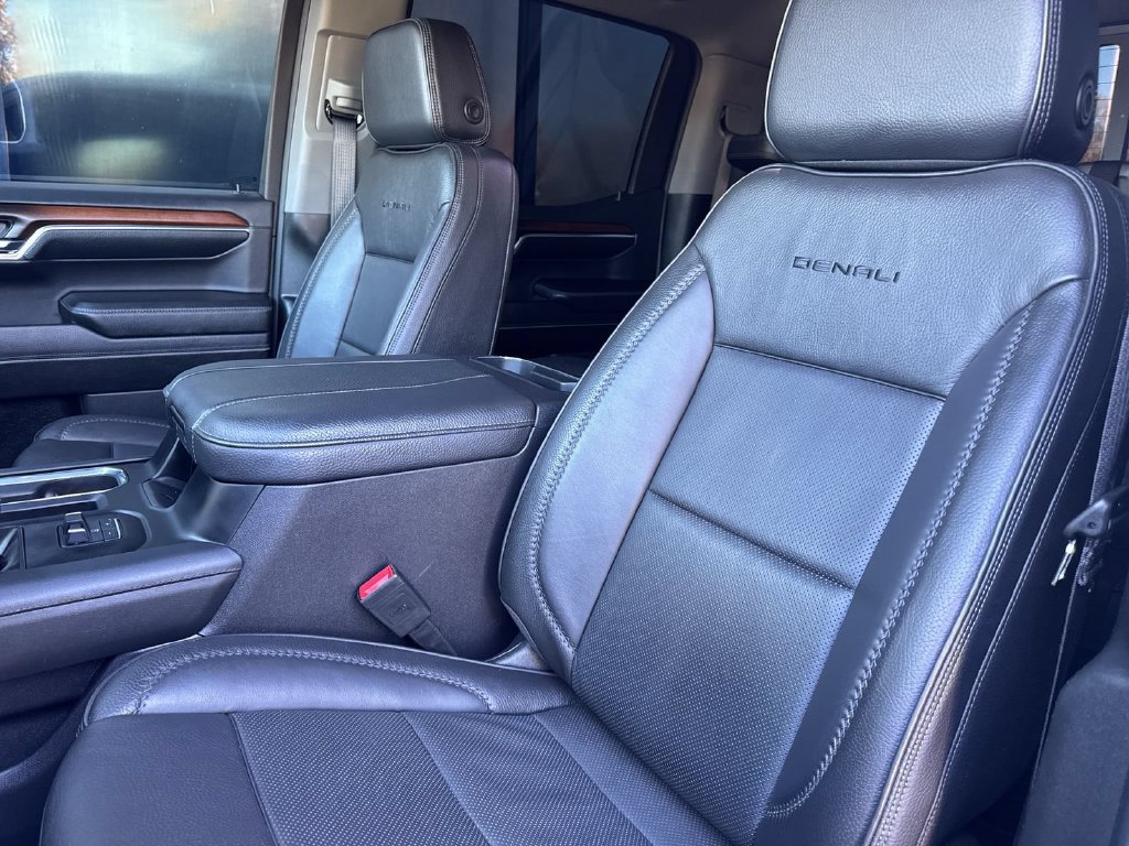 Used 2024 GMC Sierra 1500 Denali w/ Denali Reserve Package AWD/4WD image 18