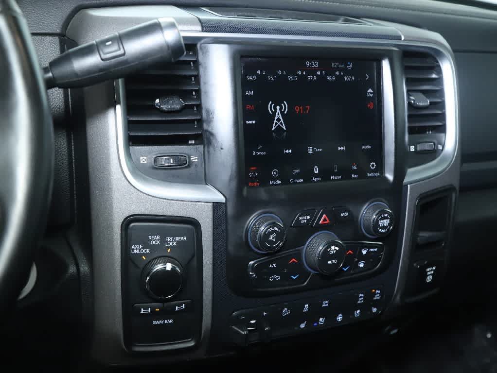 Used 2018 RAM 2500 Power Wagon w/ Leather & Luxury Group AWD/4WD image 25