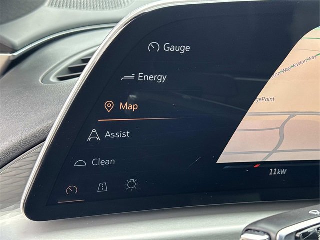 Certified 2024 Cadillac Lyriq Luxury image 28