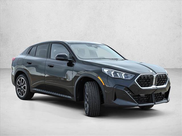 New 2026 BMW X2 xDrive28i w/ Technology Package AWD/4WD image 3