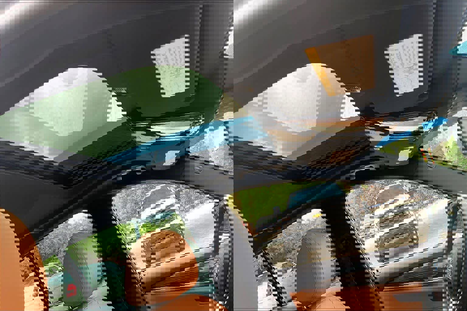 Used 2021 BMW 530e w/ Parking Assistance Package image 14