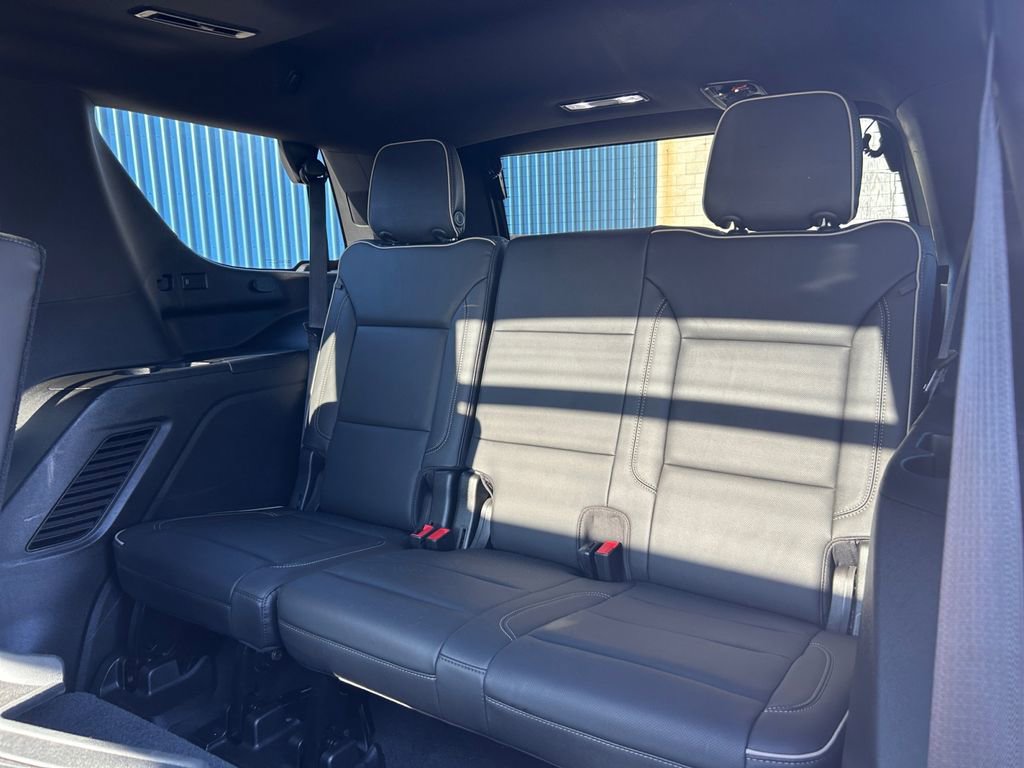 Used 2021 GMC Yukon SLT w/ SLT Luxury Plus Package image 35
