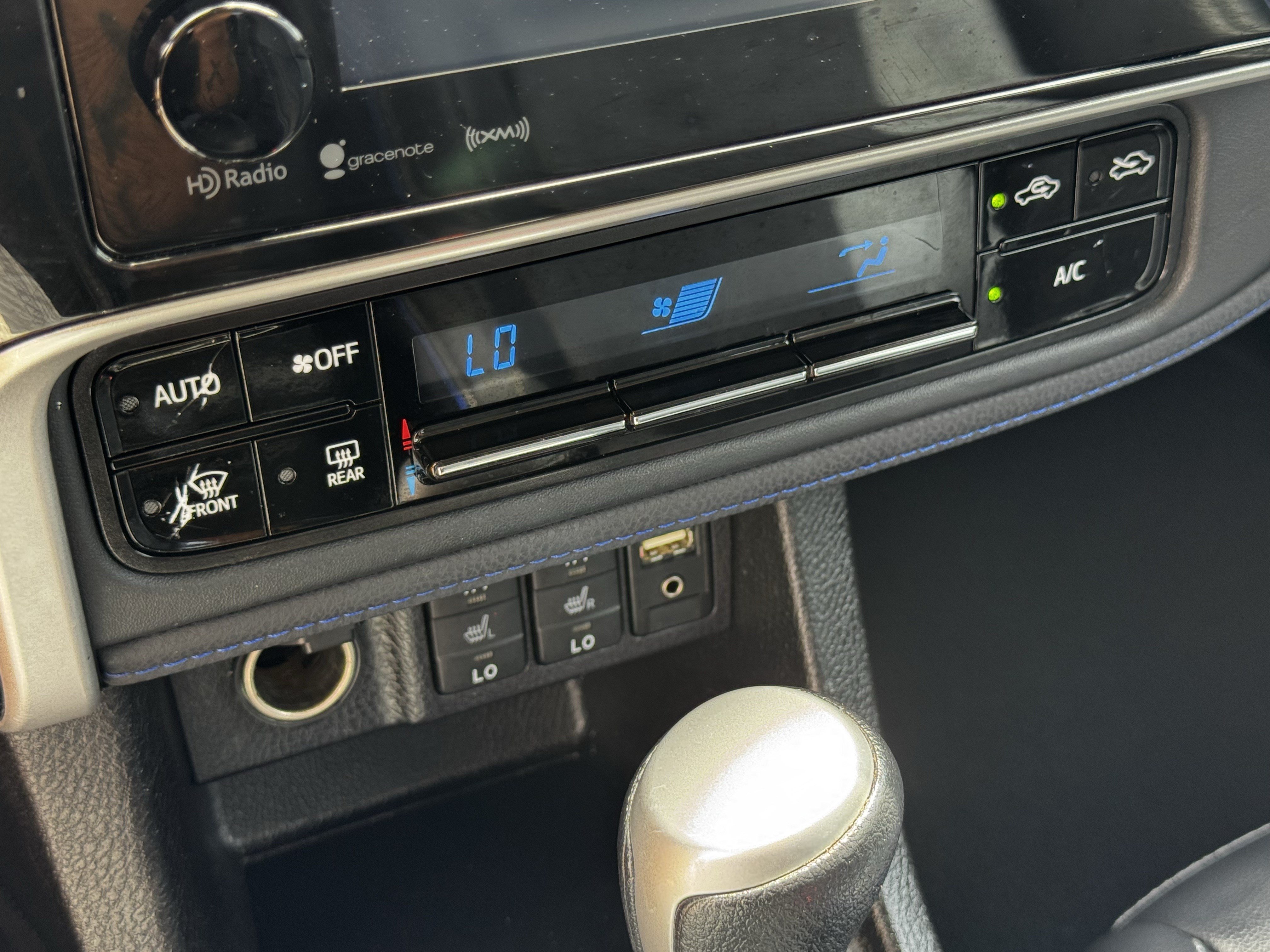Used 2019 Toyota Corolla XSE FWD image 20