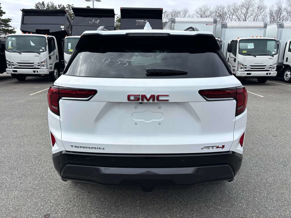 New 2026 GMC Terrain AT4 AWD/4WD image 3