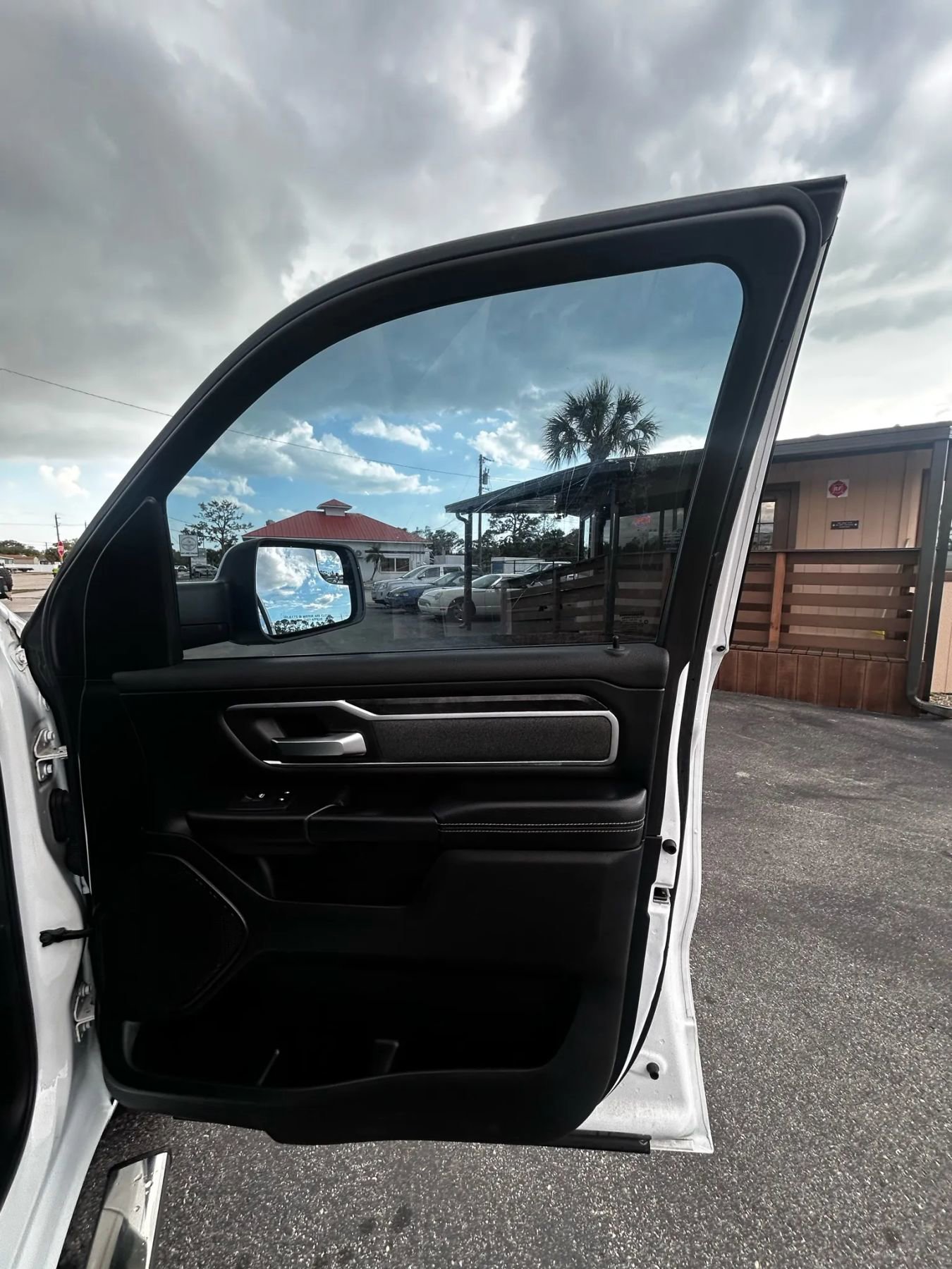 Used 2019 RAM 1500 Big Horn image 19