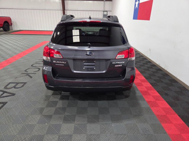Used 2014 Subaru Outback 2.5i Limited image 13
