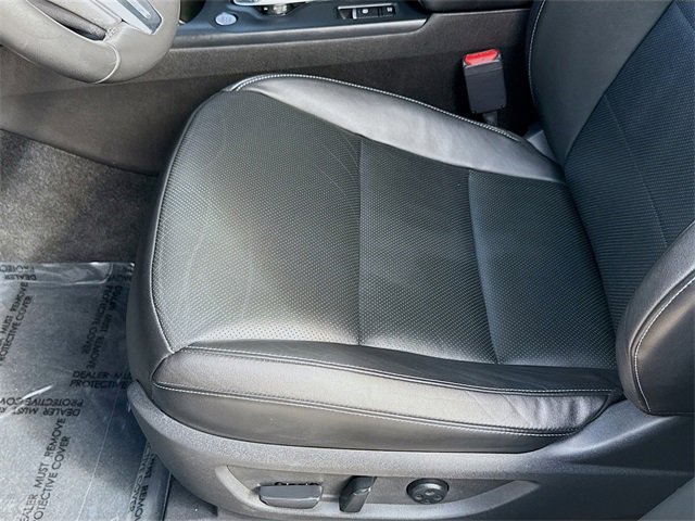 Certified 2023 INFINITI QX55 Luxe w/ Cargo Package image 18