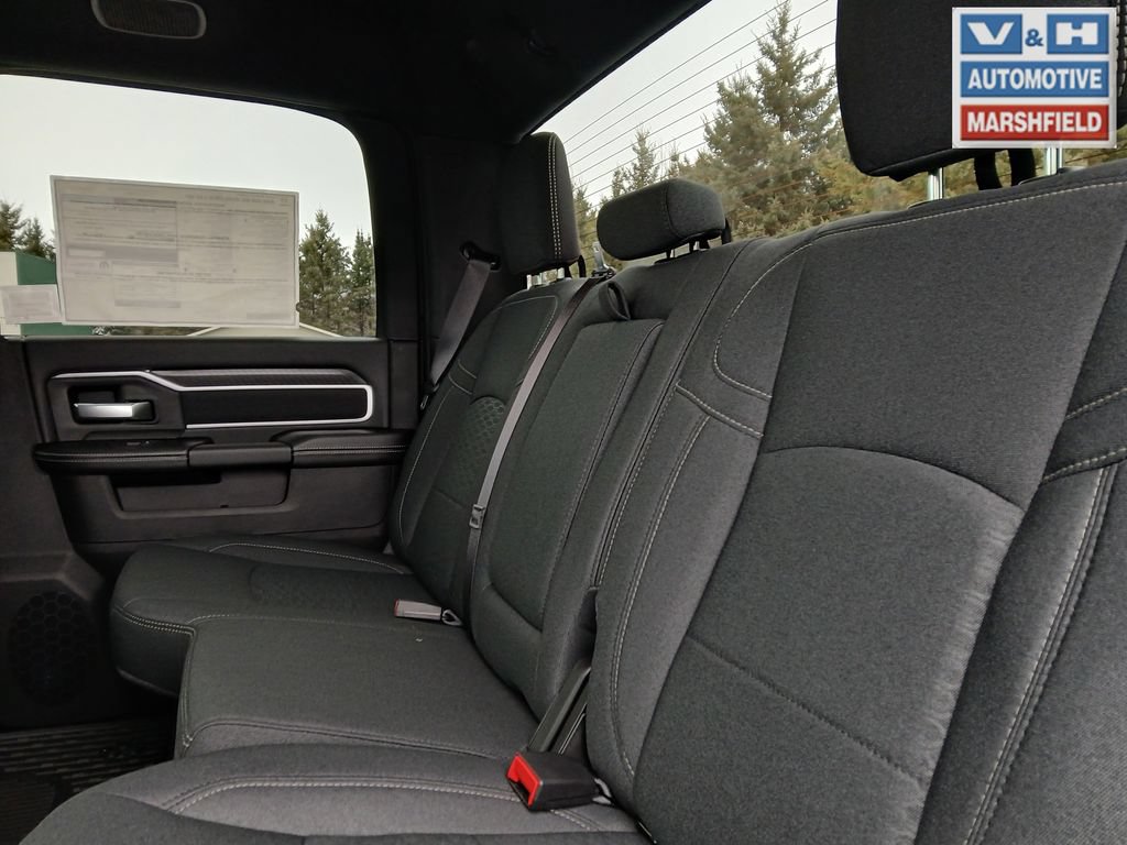 New 2026 RAM 2500 Big Horn AWD/4WD image 26