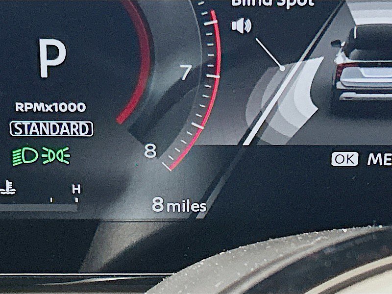 New 2026 Nissan Kicks SR w/ SR Premium Package image 13