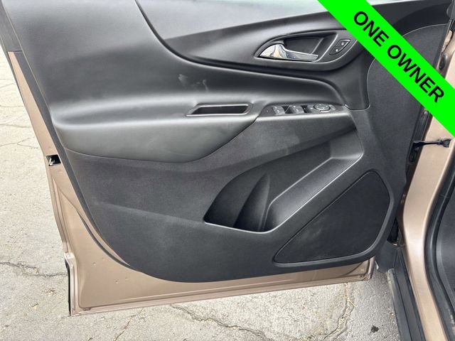 Used 2018 Chevrolet Equinox LT image 8