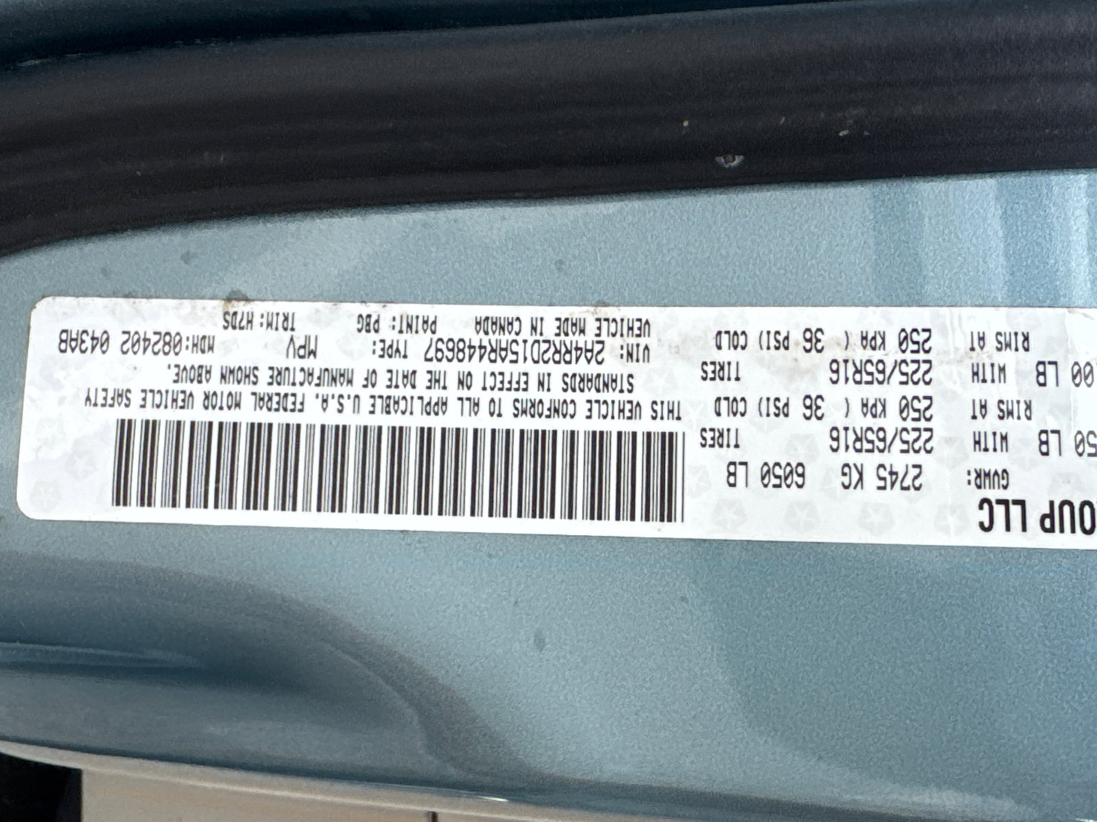 Used 2010 Chrysler Town & Country LX image 30