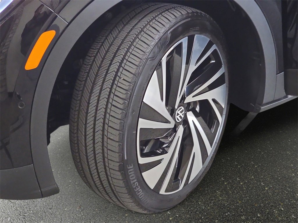 Used 2025 Volkswagen ID.4 Pro S Plus image 36