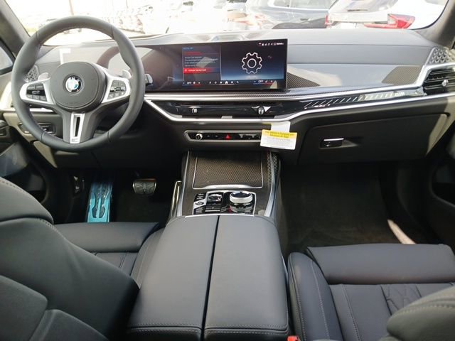 New 2026 BMW X7 M60i AWD/4WD image 14