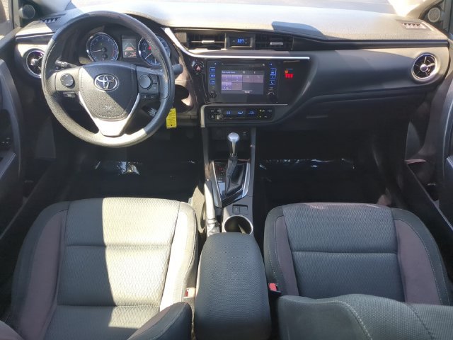Used 2018 Toyota Corolla LE FWD image 15