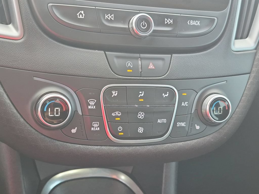 Used 2025 Chevrolet Malibu LT FWD image 18