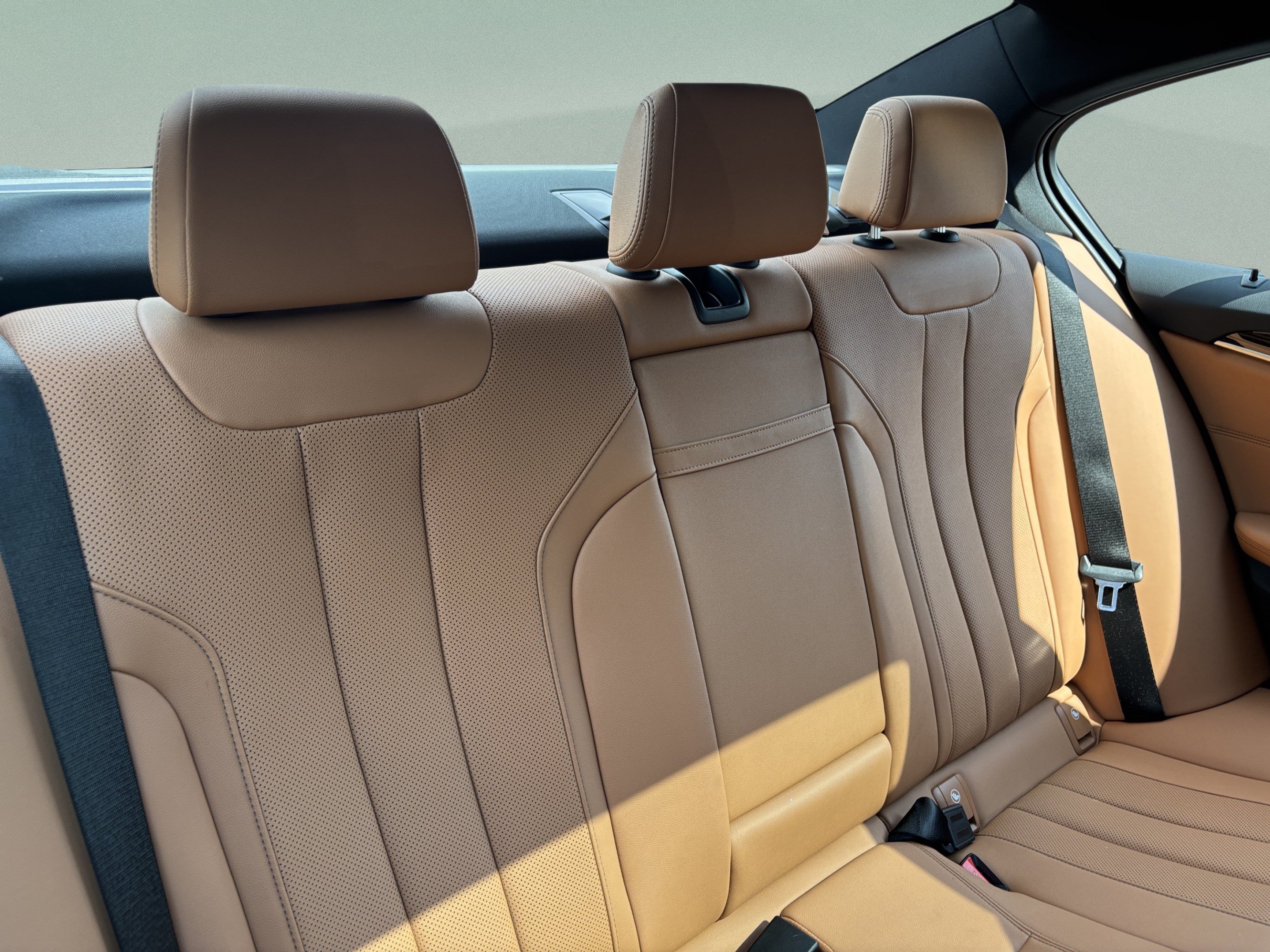 Used 2023 BMW 530i w/ Premium Package RWD image 26
