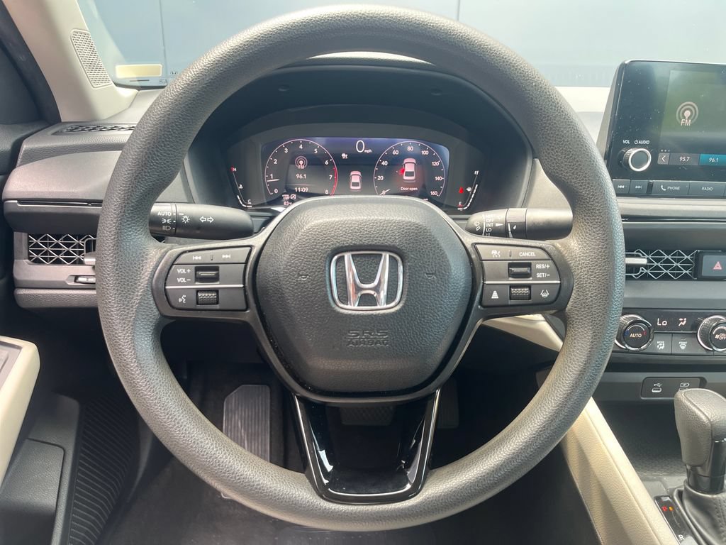 Used 2023 Honda Accord EX image 14