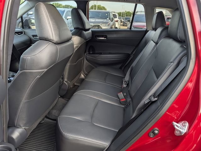 Used 2024 Toyota Corolla Cross XLE w/ Convenience Package FWD image 28