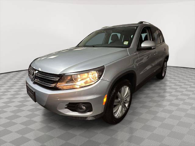 Used 2014 Volkswagen Tiguan SEL AWD/4WD image 4