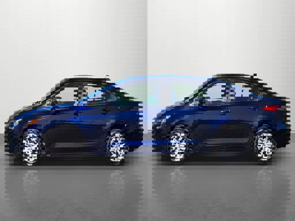 Used 2023 Toyota Corolla LE image 3