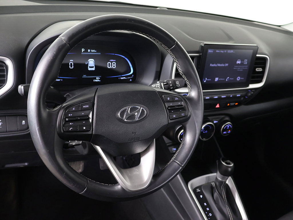Certified 2024 Hyundai Venue SEL FWD image 23