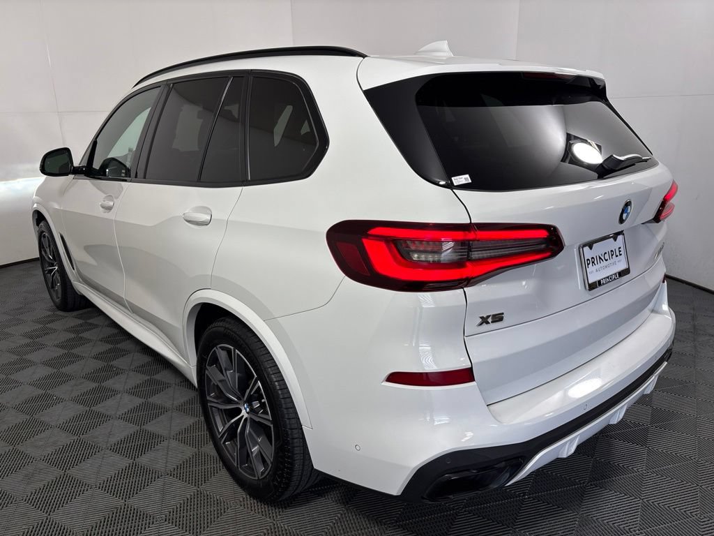 Used 2021 BMW X5 M50i w/ Premium Package AWD/4WD image 7
