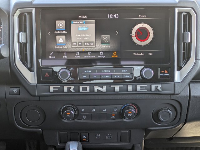 Used 2025 Nissan Frontier SV RWD image 27