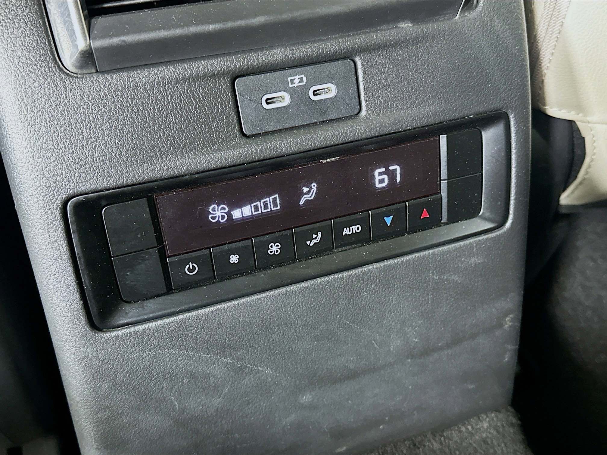 Used 2024 MAZDA CX-90 Plug-In Hybrid w/ Preferred image 28