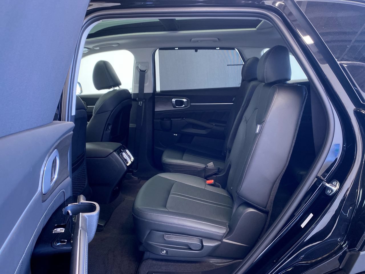 New 2026 Kia Sorento SX AWD/4WD image 34