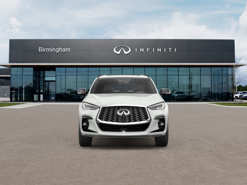 New 2025 INFINITI QX55 Luxe w/ Accent Package image 2