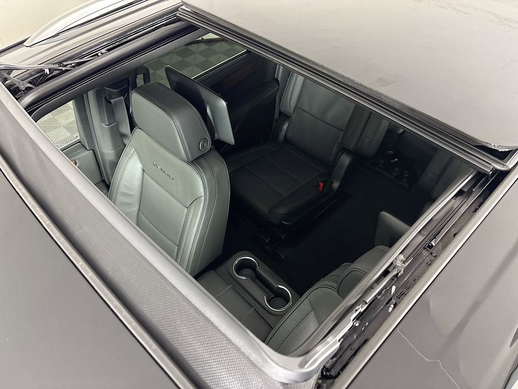 New 2026 GMC Yukon XL Denali image 22
