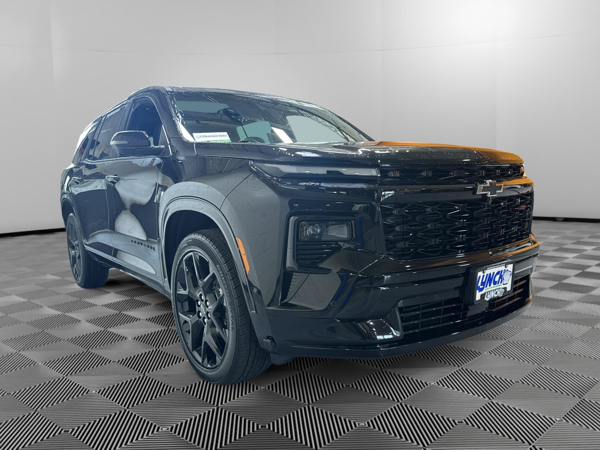 Used 2026 Chevrolet Traverse RS w/ LPO, Floor Liner Package AWD/4WD image 7