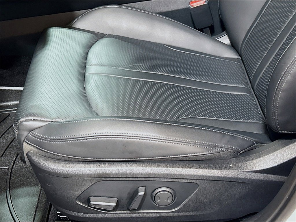 Used 2025 Kia K5 EX image 18