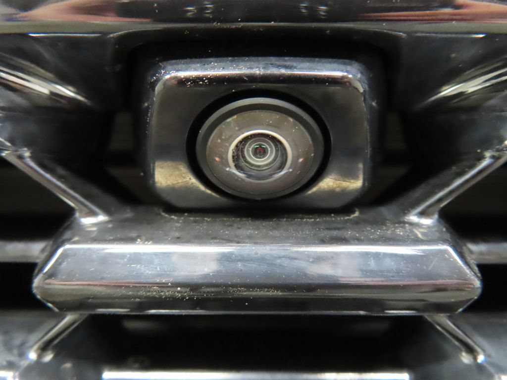 Used 2024 GMC Yukon XL Denali Ultimate AWD/4WD image 44
