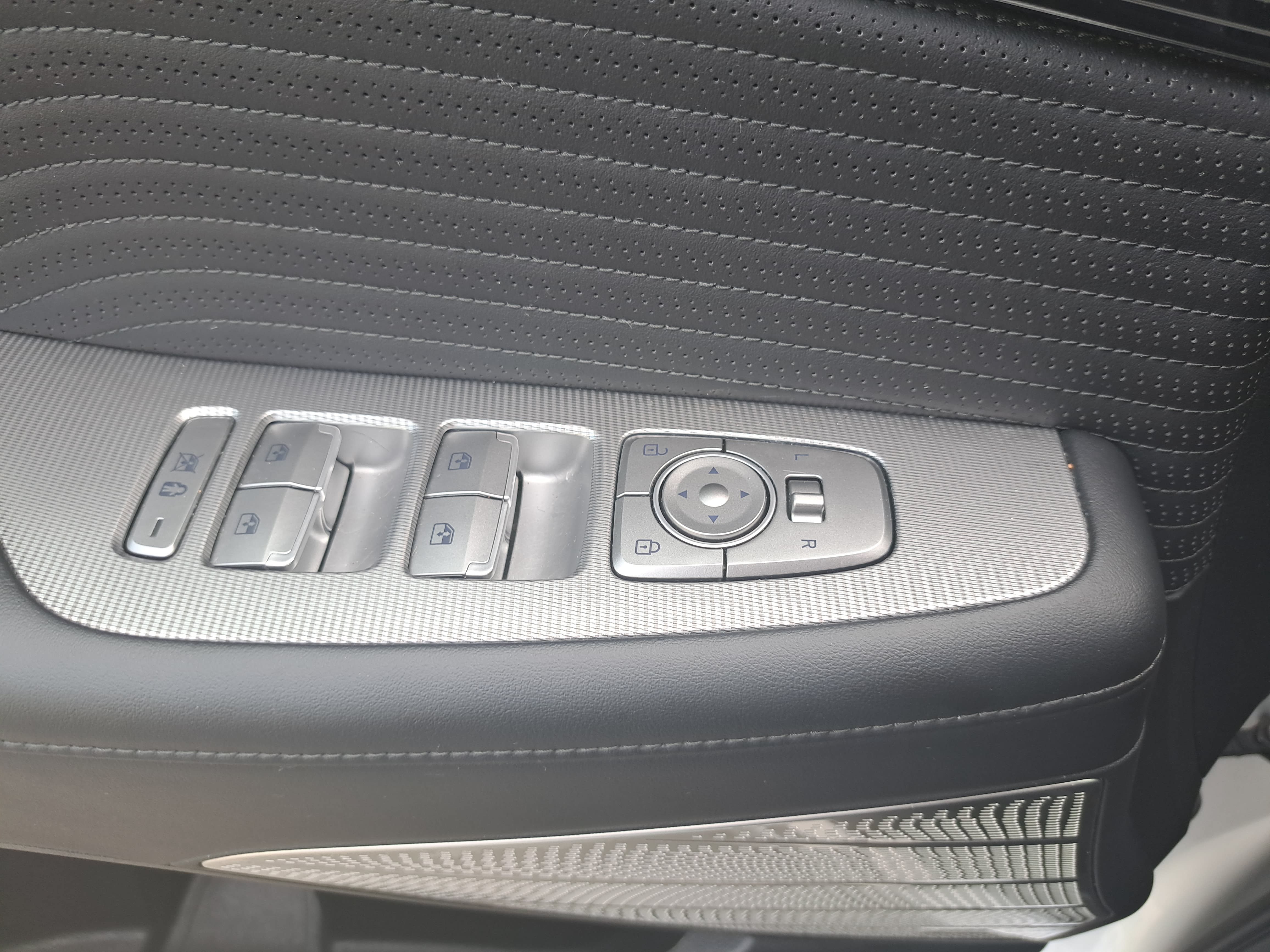 Used 2024 Hyundai Palisade Calligraphy FWD image 30