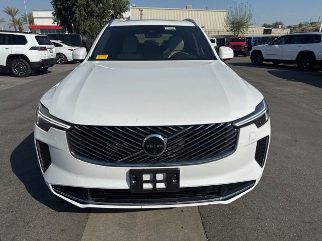 Used 2026 Volvo XC90 B5 Plus image 9