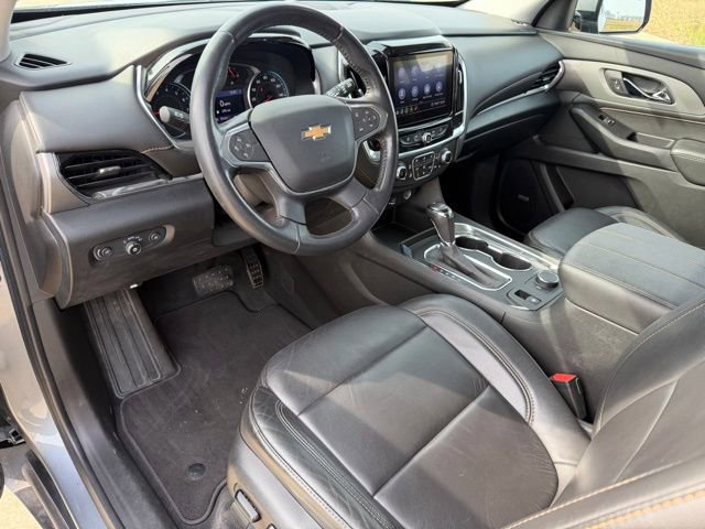 Used 2020 Chevrolet Traverse LT w/ LT Premium Package image 12