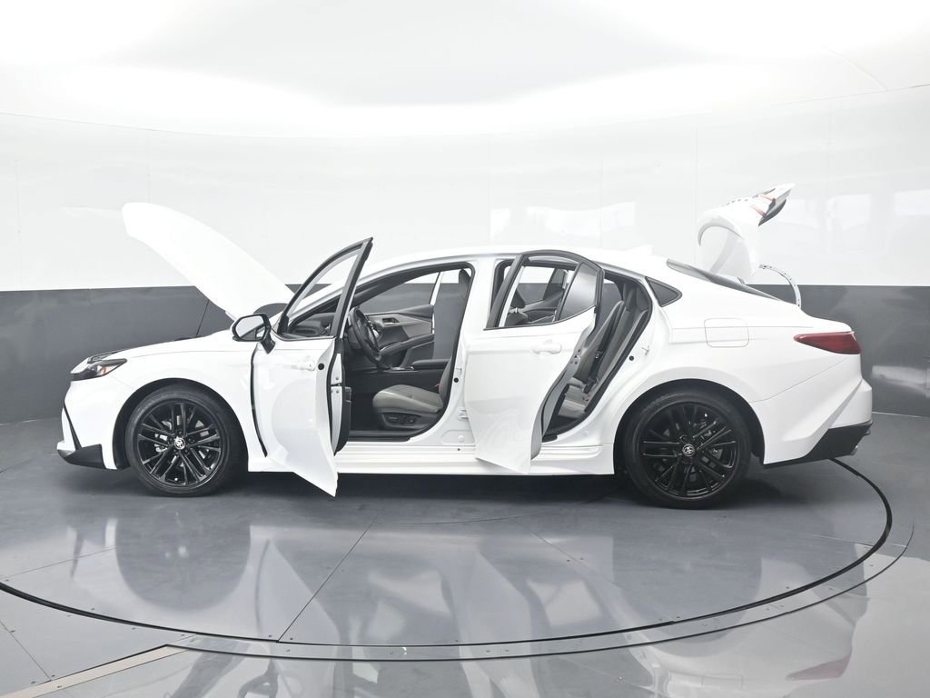 Used 2026 Toyota Camry SE w/ Convenience Package image 80