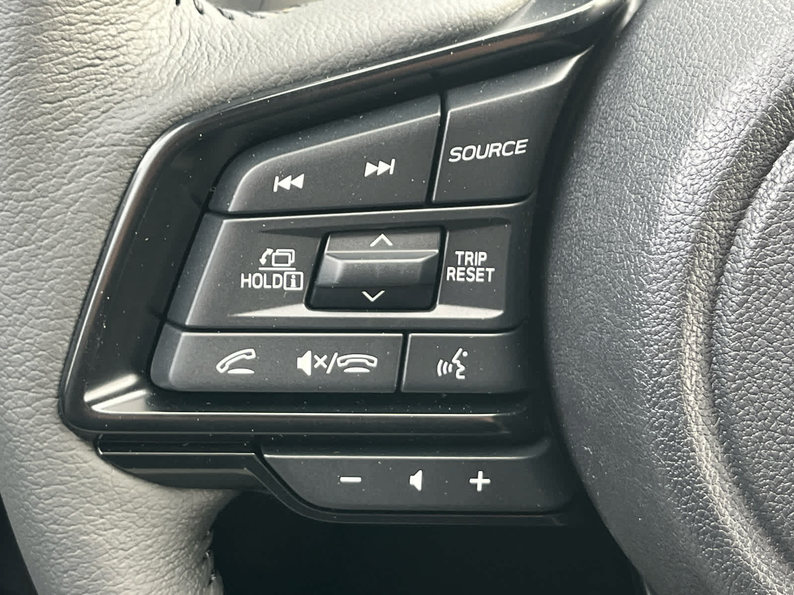New 2026 Subaru Outback Limited AWD/4WD image 17