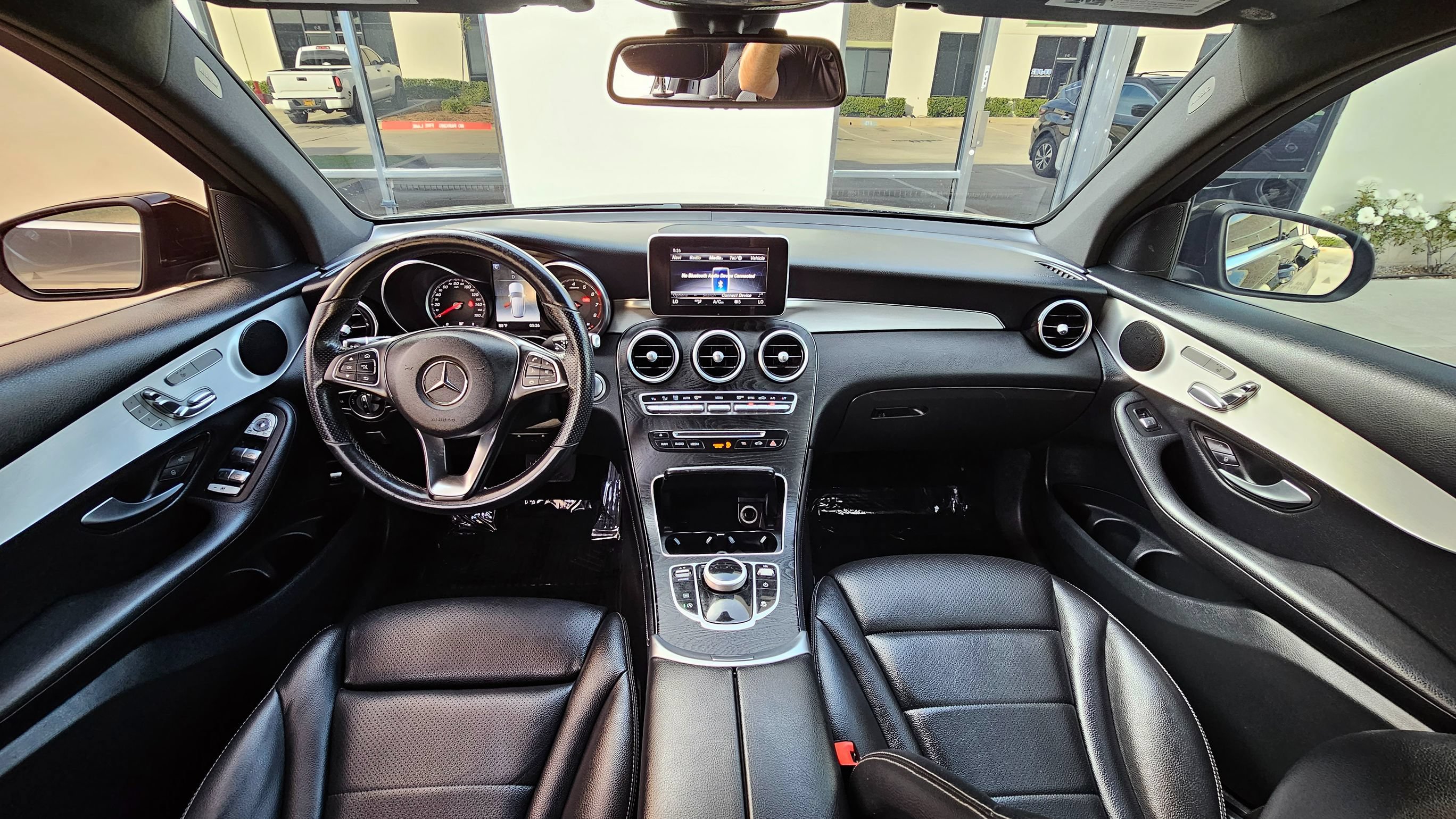 Used 2019 Mercedes-Benz GLC 300 image 21