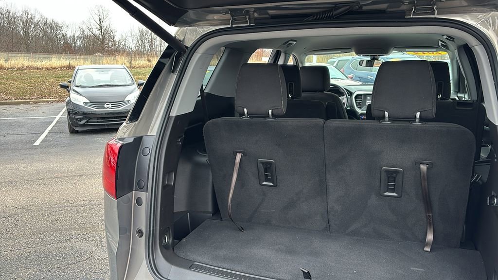 Used 2019 GMC Acadia SLE w/ Driver Alert Package I image 36