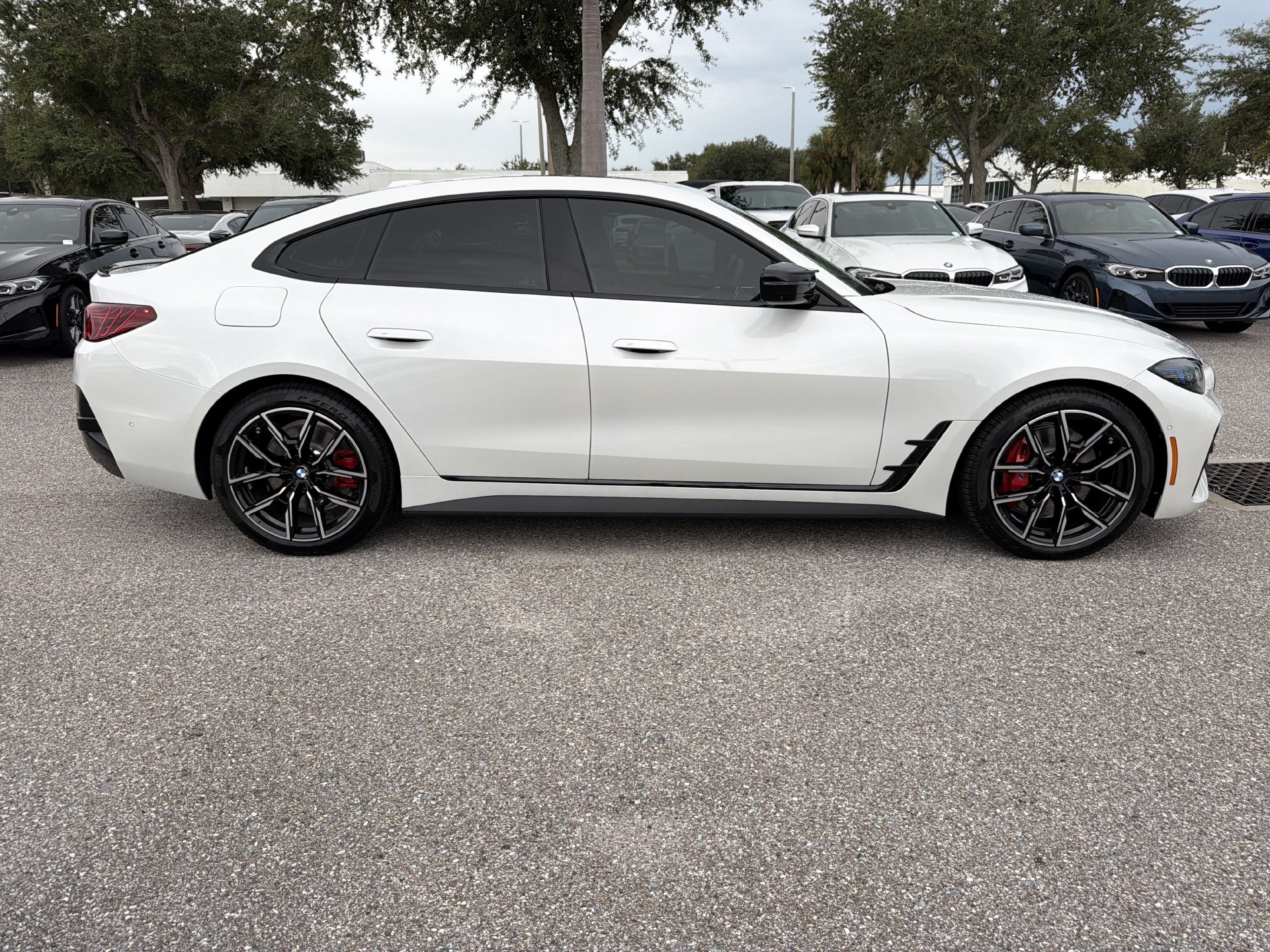 New 2027 BMW 440i xDrive w/ Premium Package AWD/4WD image 3