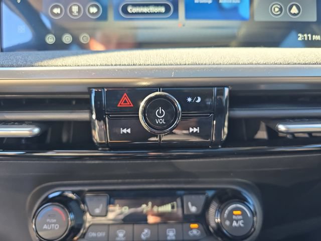 New 2026 Nissan Kicks SV w/ Cold Weather Package FWD image 19